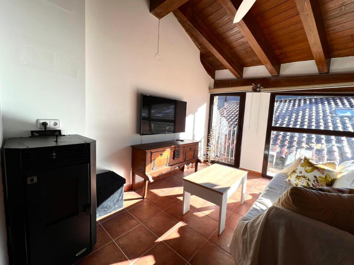Apartamento Gerri - L'Amfitriona Gerri de la Sal Exterior foto